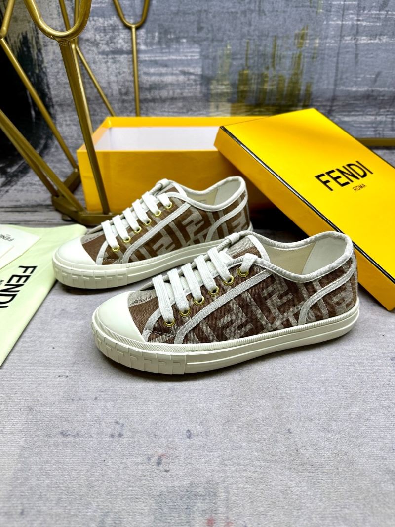 Fendi Low Shoes